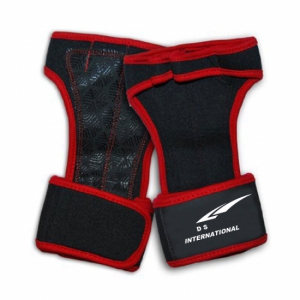 CROSS TRAINING & FITNESS GLOVES